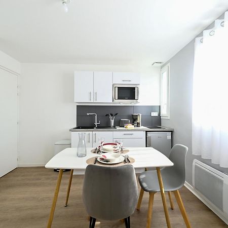 Ferienwohnung L'Ange Bleu - Appt A 25 Min Du Puy Du Fou Cholet Exterior foto